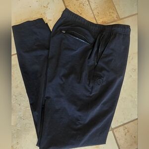 Vuori Men's Black Pants